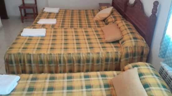 Hostal Restaurante San Millan أوريويلا ديل تريميدال المظهر الخارجي الصورة
